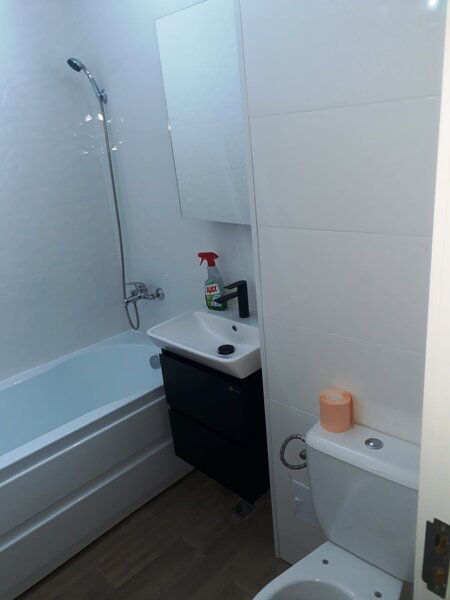 Drumul Taberei, Plaza